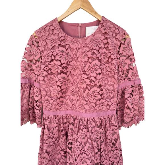Gal Meets Glam Josephine Floral Lace Dress Size 4 Short Bell Sleeve Bow Scallop - Picture 4 of 12